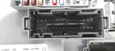 Second-hand car spare part fuse box unit for citroen nemo basis oem iam references 01353013080  