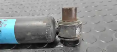 Second-hand car spare part front left shock absorber for nissan interstar mod. 04 (x70) 2.5 dci diesel cat oem iam references 8200715101  