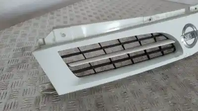 Автозапчасти б/у передняя решетка за nissan interstar mod. 04 (x70) 2.5 dci diesel cat ссылки oem iam 8200233587  