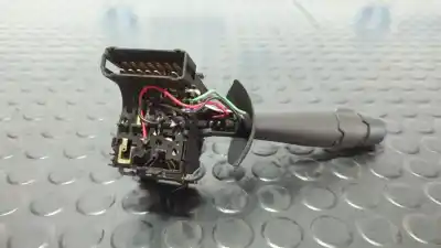 Pezzo di ricambio per auto di seconda mano controllo della luce per nissan interstar mod. 04 (x70) 2.5 dci diesel cat riferimenti oem iam 9010575620  