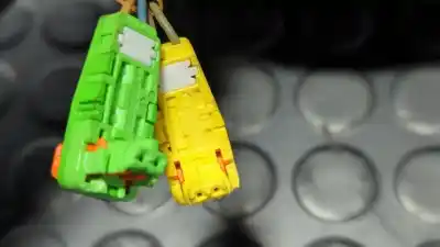 Second-hand car spare part multifunction switch for opel corsa d 1.2 16v bivalent (gasolina / gas licuado del petróleo. gpl) oem iam references 13142283  