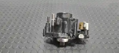 Pezzo di ricambio per auto di seconda mano pompa diniezione per ford kuga (cbs) titanium s riferimenti oem iam 9424a050a  