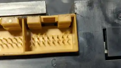 Peça sobressalente para automóvel em segunda mão comando de sofagem (chauffage / ar condicionado) por audi a3 (8l) 1.6 ambiente referências oem iam   