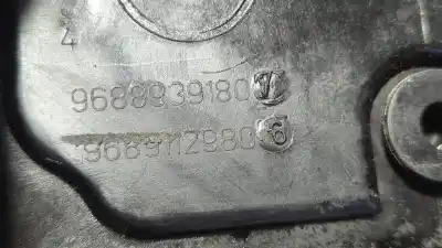 Pezzo di ricambio per auto di seconda mano coperchio bilanciere per peugeot 208 motor 1.4 ltr. - 50 kw hdi fap riferimenti oem iam 9688939180  