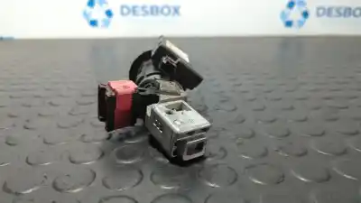 Second-hand car spare part ignition switch for renault clio iii dynamique oem iam references 8200214173c  