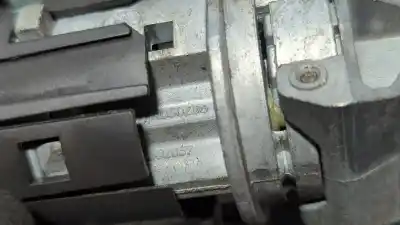 Second-hand car spare part ignition switch for renault clio iii dynamique oem iam references 8200214173c  