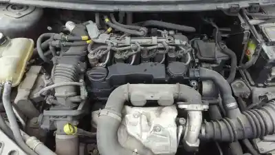 Recambio de automóvil de segunda mano de MOTOR para FORD FOCUS BERLINA (CAP)  referencias OEM IAM   