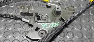 Автозапчастина б/у правий бічний замок дверей для opel vivaro 2.5 dti / cdti cat (g9u-730 / lj9) посилання на oem iam 8200004828  