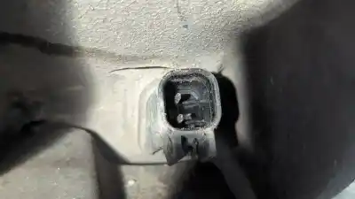 Автозапчасти б/у передняя правая кулачка за ford kuga (cbs) titanium s ссылки oem iam 8v413k170ad  