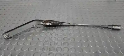 Peça sobressalente para automóvel em segunda mão haste de escova dianteiro esquerdo por bmw serie 1 berlina (e81/e87) 120d referências oem iam 61617160009