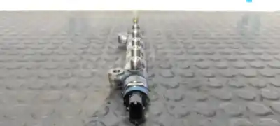 Автозапчасти б/у рампа инжектора за nissan interstar mod. 04 (x70) 2.5 dci diesel cat ссылки oem iam 0445214145  