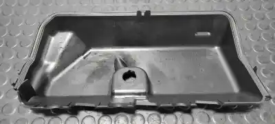 Автозапчастина б/у крішка двигуна для nissan interstar mod. 04 (x70) 2.5 dci diesel cat посилання на oem iam 8200397655  