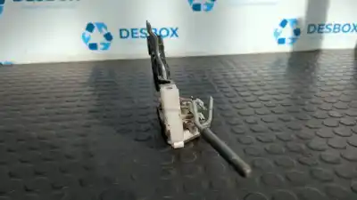Peça sobressalente para automóvel em segunda mão fechadura da porta dianteira direita por citroen c1 exclusive referências oem iam 125b2202  