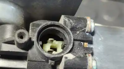 Peça sobressalente para automóvel em segunda mão elevador de vidros traseiro direito por renault grand modus authentique referências oem iam   