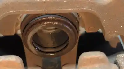 Автозапчасти б/у передний правый тормозной суппорт за volkswagen caddy ka/kb (2k) furgón economy ссылки oem iam 582 vl  