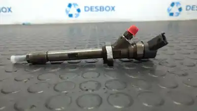 Second-hand car spare part INJECTOR for CITROEN C5 BREAK  OEM IAM references 9637277980  