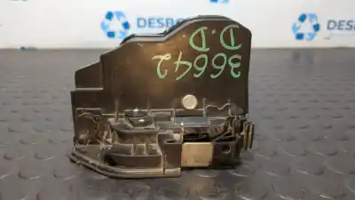 Peça sobressalente para automóvel em segunda mão fechadura da porta dianteira direita por bmw serie 1 berlina (e81/e87) 118d referências oem iam 7167074