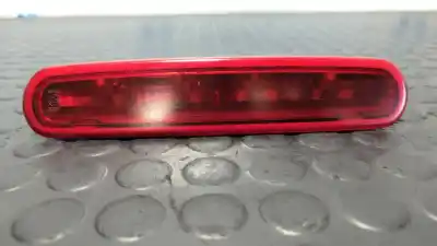 Peça sobressalente para automóvel em segunda mão farolim de travão central por fiat doblo ii cargo (263) 1.6 jtdm 16v cat referências oem iam 