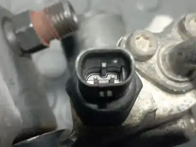 Автозапчастина б/у насос инжекційний для mercedes-benz vito (w639) basic, combi 2.2 cdi посилання на oem iam a6510701201  