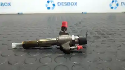 Pezzo di ricambio per auto di seconda mano INIETTORE per FORD C-MAX (CB3)  Riferimenti OEM IAM 9802448680  