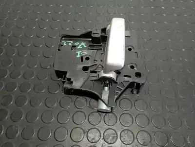 Second-hand car spare part exterior left sliding door handle for peugeot partner iii 1.5 diesel oem iam references 9682100777