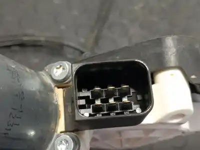 Second-hand car spare part passenger side right window regulator for mercedes-benz vito (w639) basic, combi 2.2 cdi oem iam references a6397200546  