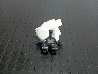 Second-hand car spare part trunk lock for toyota yaris (xp21) yaris hibrid oem iam references 0060015