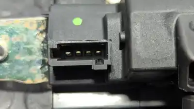 Автозапчастина б/у замок багажника / ворот для opel corsa e 1.4 gasolina посилання на oem iam 39021416  