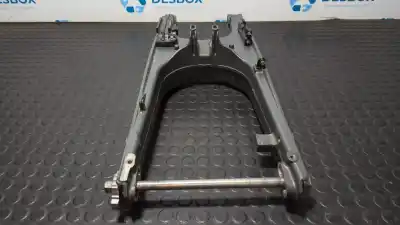 Pezzo di ricambio per auto di seconda mano forcellone per ktm 125 duke * riferimenti oem iam 28104030000  