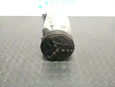 Peça sobressalente para automóvel em segunda mão COMPRESSOR DE AR CONDICIONADO A/A A/C por VOLKSWAGEN BORA BERLINA (1J2)  Referências OEM IAM 1J0820803G  
