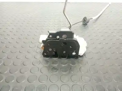 Pièce détachée automobile d'occasion Serrure De Porte Avant Gauche pour AUDI A4 CABRIO (8H) 3.0 TDI Quattro Références OEM IAM 8E2837015AA  