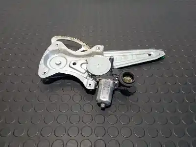 Автозапчасти б/у РЕГУЛЯТОР СТЕКЛА ЗАДНЕГО ЛЕВОГО за TOYOTA AURIS (_E15_) 1.8 Hybrid (ZWE150_) ссылки OEM IAM AV2621002331  