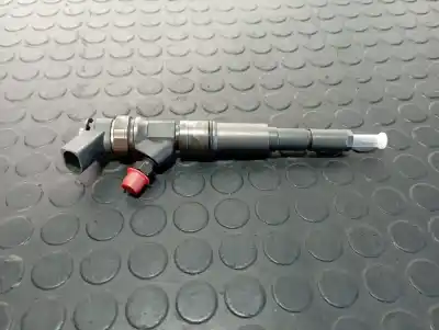 Pièce détachée automobile d'occasion injecteur pour bmw serie 3 berlina (e90) 320d références oem iam 7793836