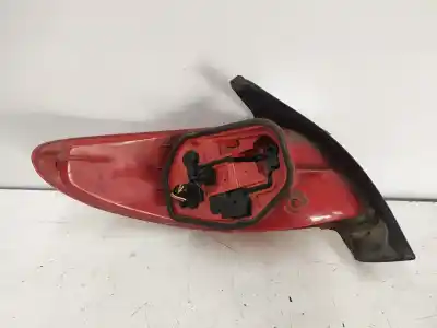 Pezzo di ricambio per auto di seconda mano luci posteriori destra per peugeot 206 fastback (2a/c) 1.1 i riferimenti oem iam   