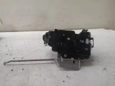 Автозапчастина б/у замок передніх дверей лівий для audi a4 b6 (8e2) 1.9 tdi посилання на oem iam 4b1837015g