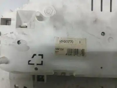 Автозапчастина б/у панель інструментів для mitsubishi colt cz3 berl. 5 (z30a) 4a90 посилання на oem iam mr951770  