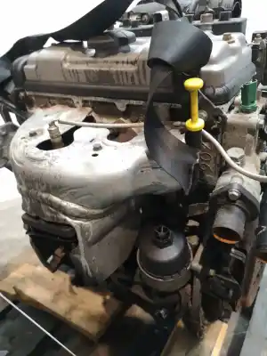 Gebrauchtes Autoersatzteil kompletter motor zum peugeot 206 fastback (2a/c) 1.4 i oem-iam-referenzen kfw  