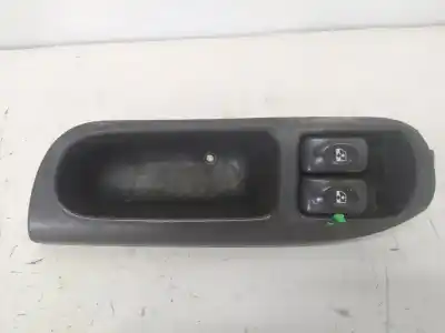 Peça sobressalente para automóvel em segunda mão BOTÃO / INTERRUPTOR ELEVADOR VIDRO DIANTEIRO ESQUERDO por RENAULT SCENIC (JA..)  Referências OEM IAM 7700431172  