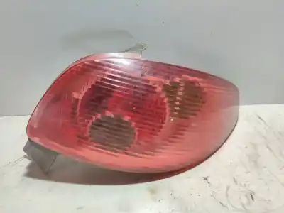 Pezzo di ricambio per auto di seconda mano LUCI POSTERIORI DESTRA per PEUGEOT 206 FASTBACK (2A/C)  Riferimenti OEM IAM   