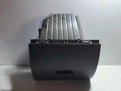 Second-hand car spare part glove compartment for renault master iii combi d/m9t a6 oem iam references 685000045r 685000045r 
