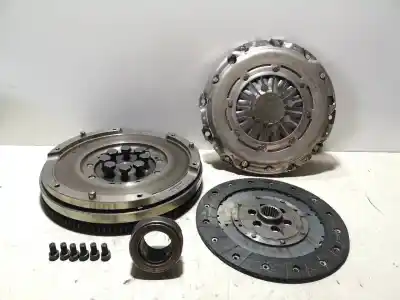 Second-hand car spare part clutch kit for bmw serie 1 berlina (e81/e87) 204d4d oem iam references   