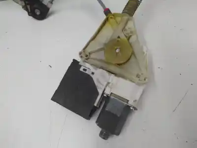 Автозапчасти б/у регулятор стекла переднего правого за audi a3 (8p1) 2.0 tdi ссылки oem iam 8p3837630 8p0959802g 