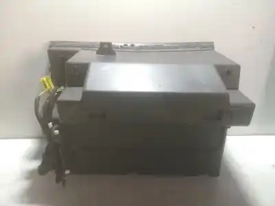 Автозапчасти б/у бардачок за seat leon (5f1) clh ссылки oem iam 5f1857095f   Автозапчасти б/у бардачок за seat leon (5f1) clh ссылки oem iam 5f1857095f