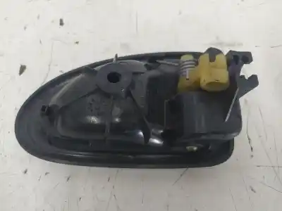 Автозапчастина б/у ліва передня внутрішня ручка для renault clio ii fase ii (b/cb0) d4f712 посилання на oem iam 8200028994 99035201 