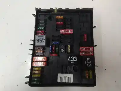 Second-hand car spare part fuse box unit for audi a3 (8p1) 2.0 tdi 16v oem iam references 1k0937124h