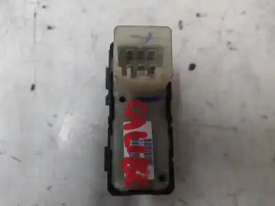 Piesă de schimb auto la mâna a doua panou comandã geamuri electrice fatã partea din dreapta pentru dodge caliber 1.8 referințe oem iam   