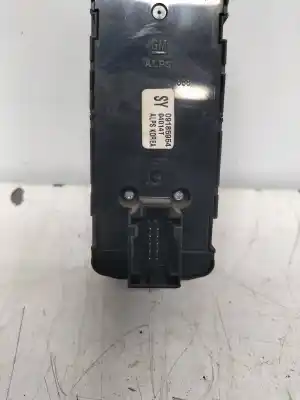 Peça sobressalente para automóvel em segunda mão botão / interruptor elevador vidro dianteiro esquerdo por opel vectra c (z02) 1.9 cdti (f69) referências oem iam 687833988  