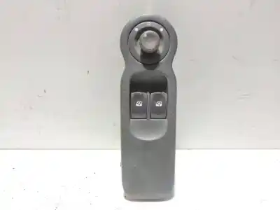 Автозапчасти б/у ВЫКЛЮЧАТЕЛЬ ЛЕВОГО ПЕРЕДНЕГО ОКНА за RENAULT MODUS I  ссылки OEM IAM 8200277630A 8200277630A 
