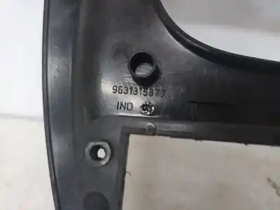 Автозапчасти б/у аэрационная решетка за citroen xsara picasso 2.0 hdi cat (rhy / dw10td) ссылки oem iam 9631315877  