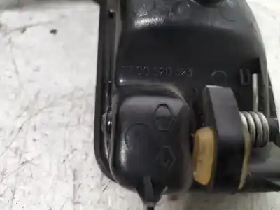 Автозапчасти б/у левая передняя внутренняя ручка за renault kangoo i (f/kc0) f8q632 ссылки oem iam 7700820523  